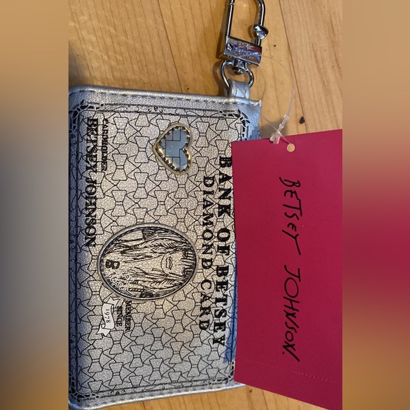 BRAND NEW BETSWY JOHNSON COIN WALLETT AND CARD HOLDER - Picture 2 of 2